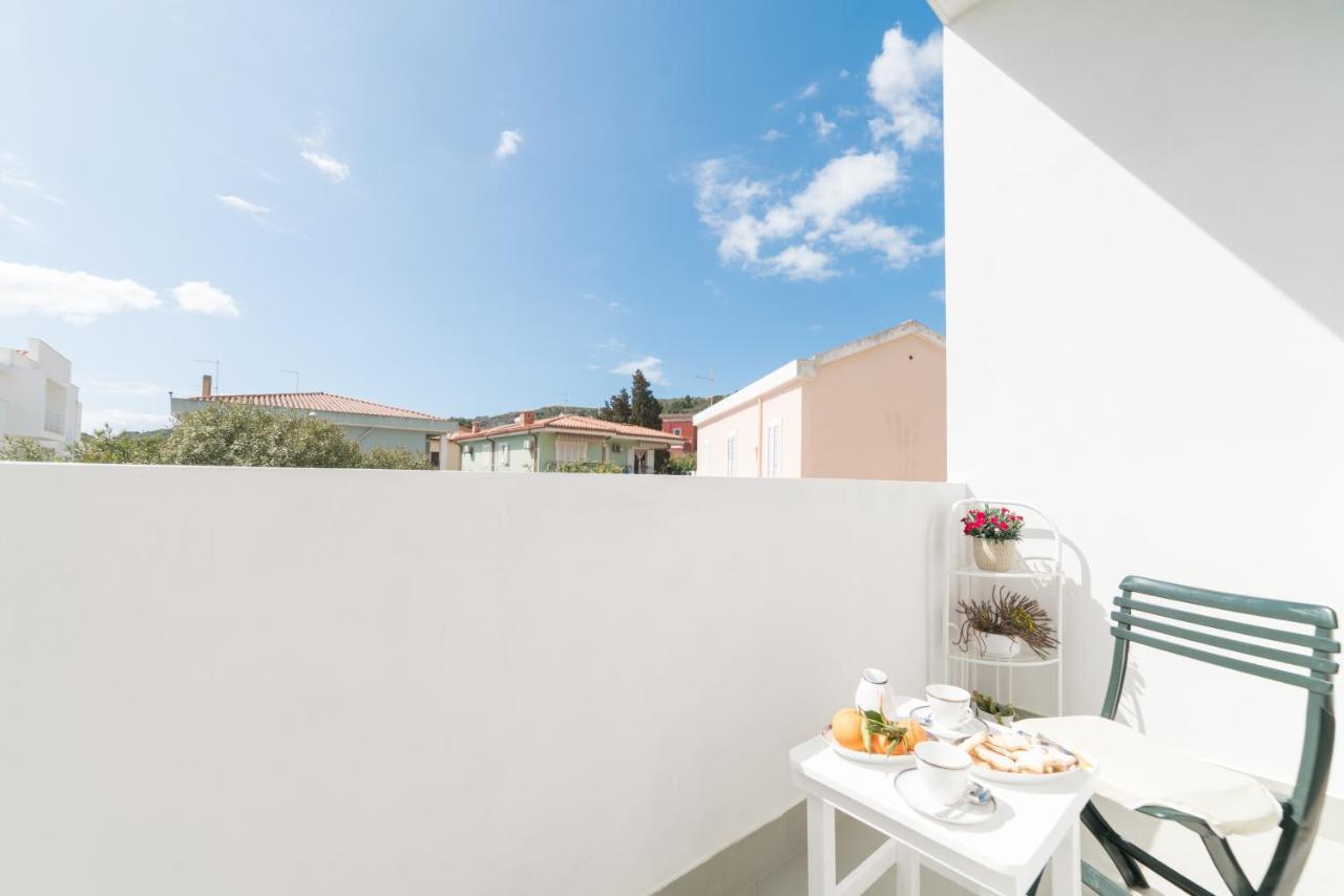 B&B Nell'Isola Carloforte  Buitenkant foto