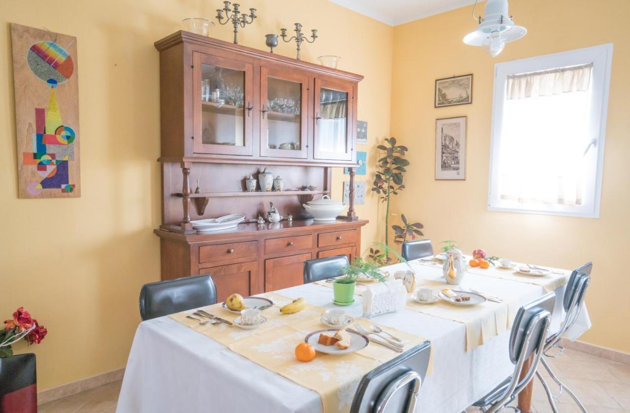 B&B Nell'Isola Carloforte  Buitenkant foto
